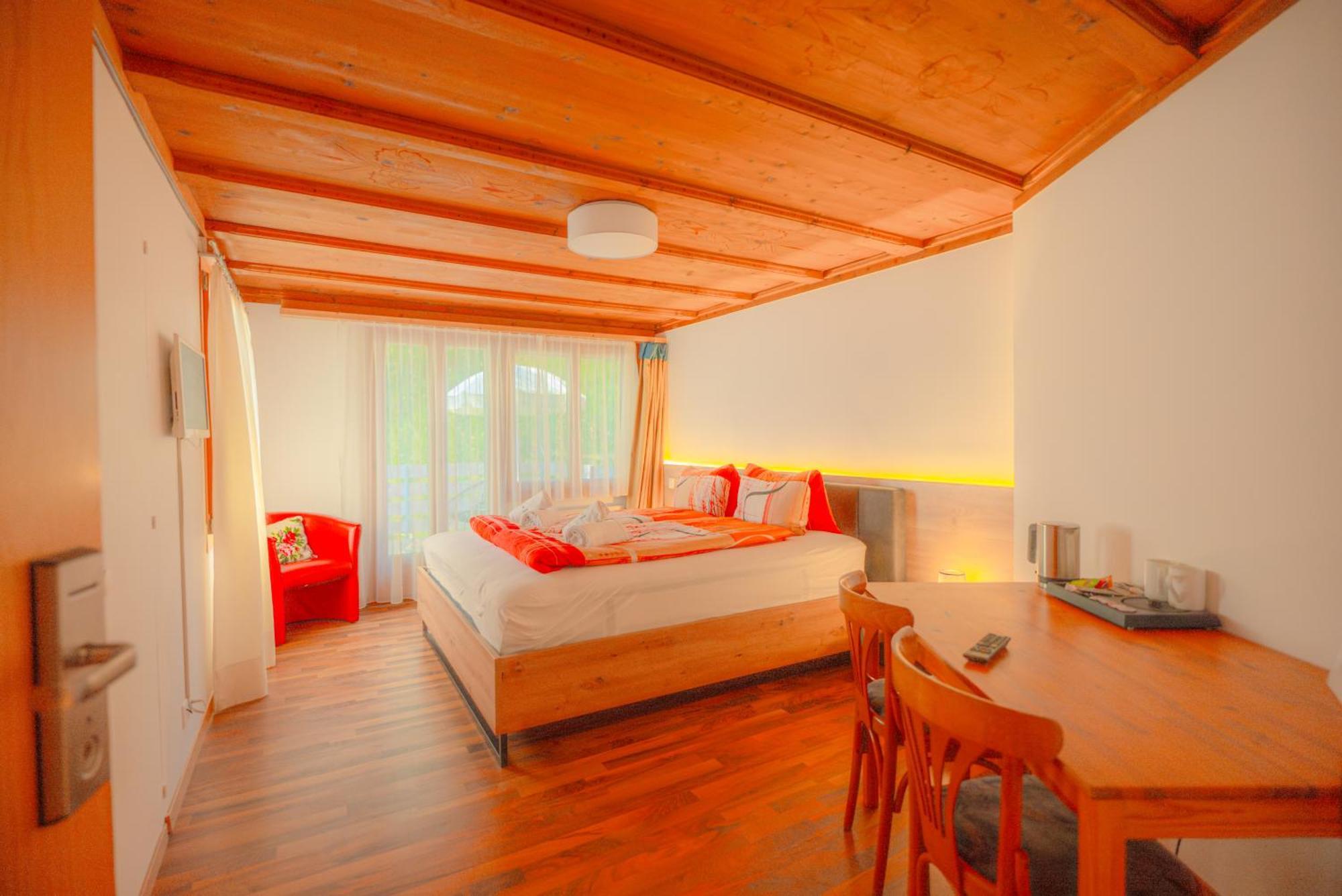 Hotel Wildbach Brienz Brienz  Exterior foto